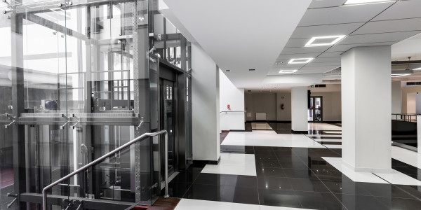 Proyectos de Rehabilitaciones Tibi · Instalación de Ascensores